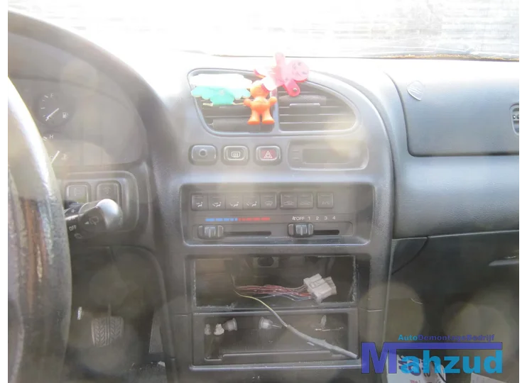 mazda-323-15i-15-i-16v-motorblok-z5-motor