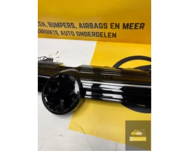 volkswagen-golf-8-vii-grill-facelift-origineel-volkswagen-golf-viii-front-grill-5h0853655n — foto 5