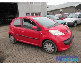 2006-peugeot-107-10-demontage-sloop-82 — foto 6