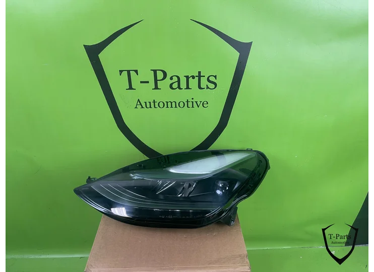 liens de lampe de poche tesla modèle 3 151495200D