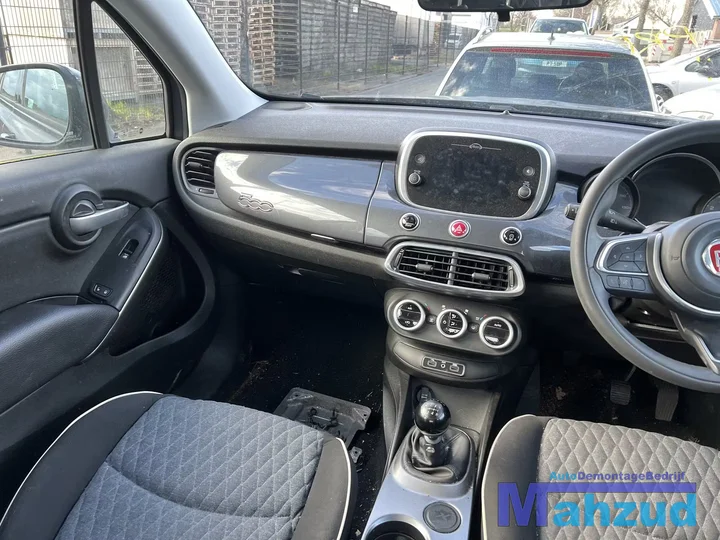 fiat-500x-middensoncole-radio-kachelpaneel-rooster-2014 — foto 3