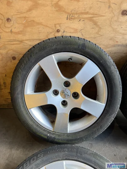 peugeot-207-sw-velgen-4x108-651-16-inch — foto 4
