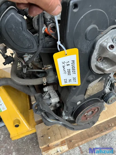 peugeot-307-16-motorblok-motor-nfu-schade — foto 2