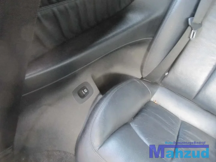 2006-mercedes-clk-200-18-c209-cabrio-demontage-sloop-207 — foto 12