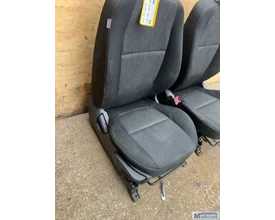 kia-picanto-2-zwart-interieur-3deurs-stoel-achterbank — foto 8