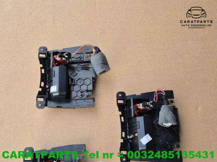 8k0857951c-audi-a5-asbak-a4-stekker-12-v-stekker-q5 — foto 13