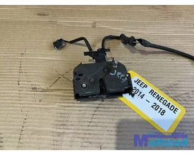 jeep-renegade-bu-motorkap-vergrendeling-slot-2014 — foto 3