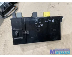mercedes-clk-w209-18-zekeringkast-bodycontrol-2095450101 — foto 4