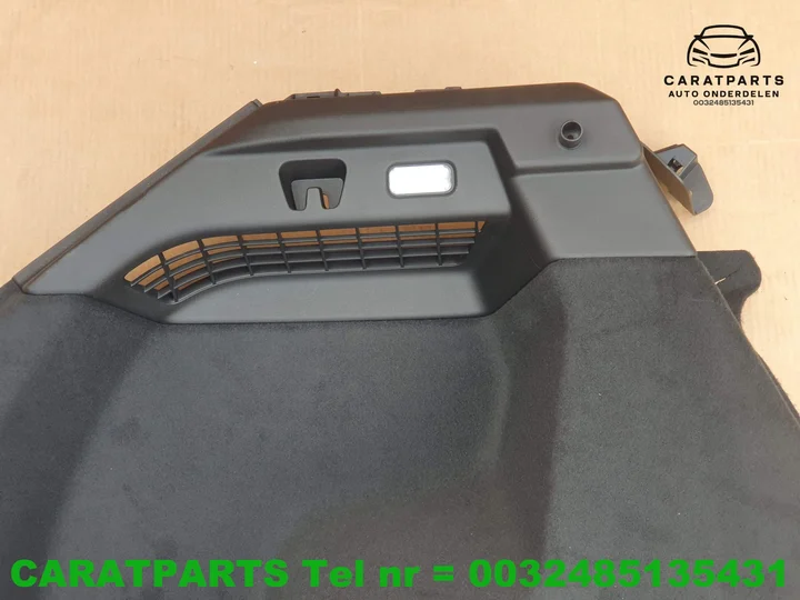 89a863879f-89a863879-q4-bagageruimtebekleding-q4-etron — foto 2
