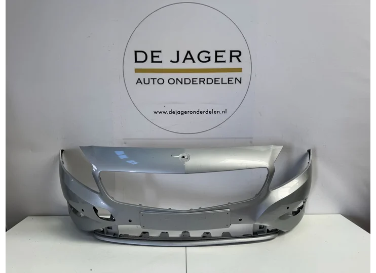 MERCEDES A KLASSE W176 VOORBUMPER BUMPER 6X PDC A1768850025