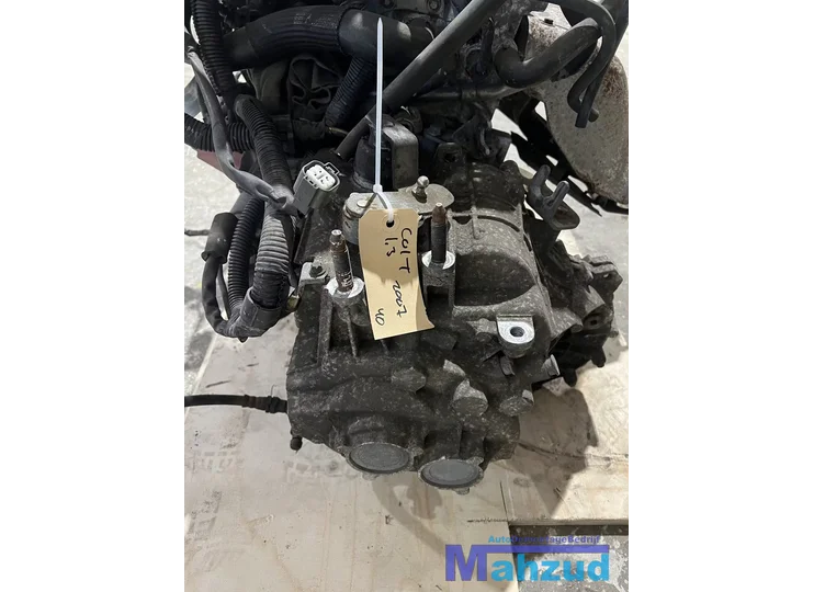 MITSUBISHI COLT 6 1.3 Versnellingsbak F5MGA 