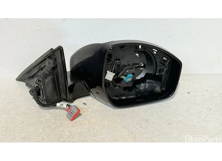 Range Rover Evoque L538 right side mirror LR068145