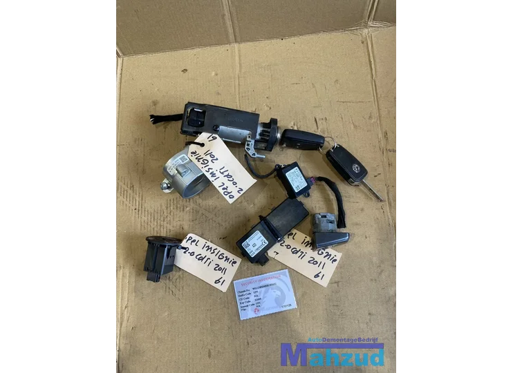 OPEL INSIGNIA A Slotenset sleutelset contactslot set