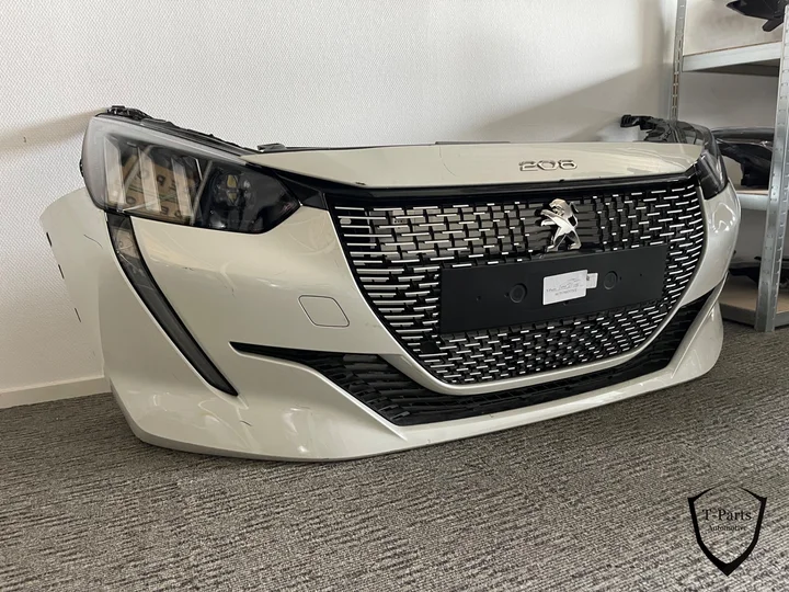 peugeot-208-gt-voorbumper-koplamp-bumper