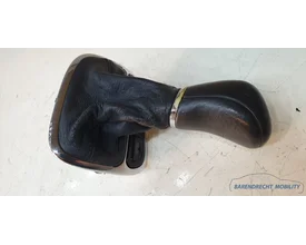 pookknop-pookhoes-w203-cklasse-mercedes-leder-elegance-automaat-origineel-gebruikt — foto 4