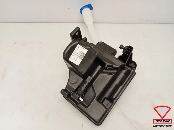 skoda-fabia-2014-ruitenvloeistof-reservoir-6v0955449 — foto 2
