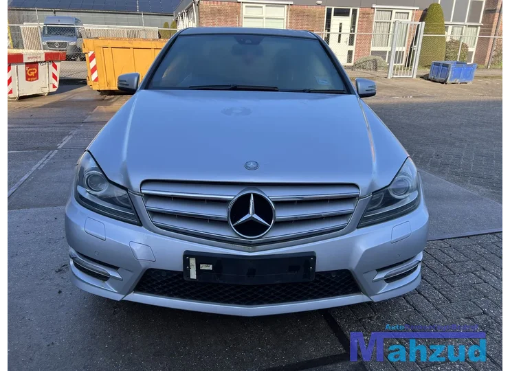 MERCEDES C KLASSE W204 2.2 C250 CDI zilver onderdelen sloop