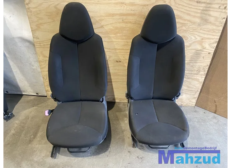 TOYOTA AYGO Zwart interieur 3 deurs 2005-2014