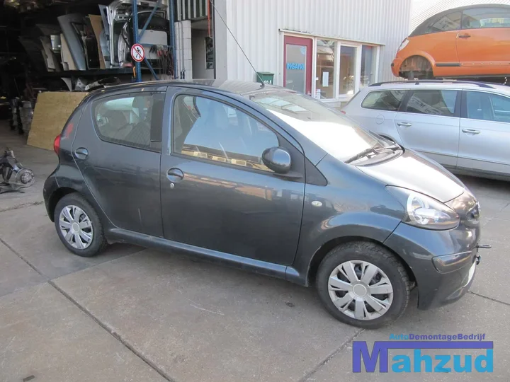 2010-toyota-aygo-b1-10-demontage-sloop-234 — foto 6