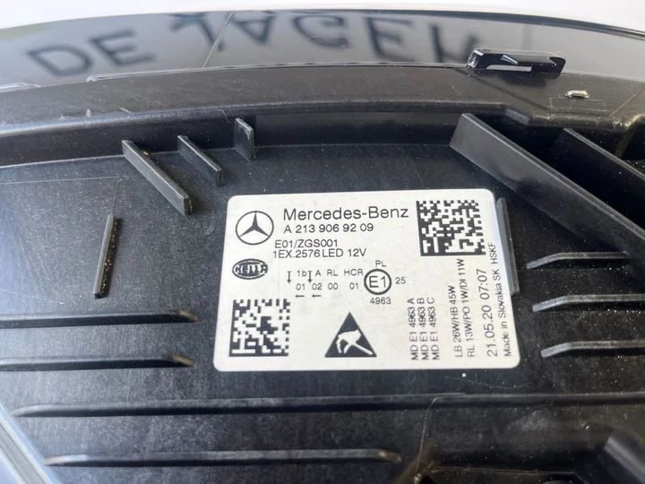 e-klasse-w213-facelift-high-performance-koplamp-a2139069209 — foto 7