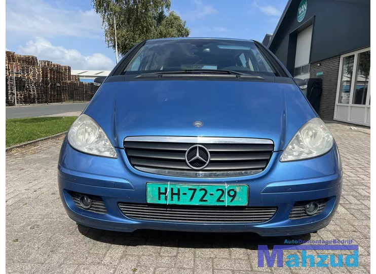 2006 Mercedes A Klasse W169 a150 1.5 266920 blauw 955 onderdelen