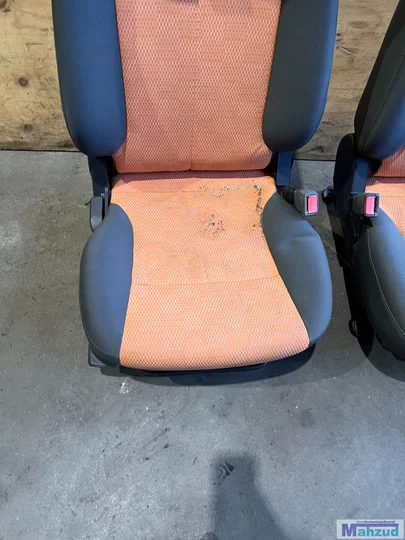 kia-picanto-1-zwart-oranje-interieur-stoel-bank-20042010 — foto 6