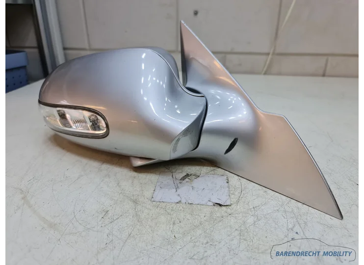 mercedes-a209-c209-w209-clk-klasse-11pins-buitenspiegel-rechts-passagierskant-grijs-zilver-origineel-nette-staat-gebruikt-buiten-spiegel-led-knipperlicht-dimmend-2002-2003-2004-2005-2006-2007-2008-2009-barendrecht-mobility-service