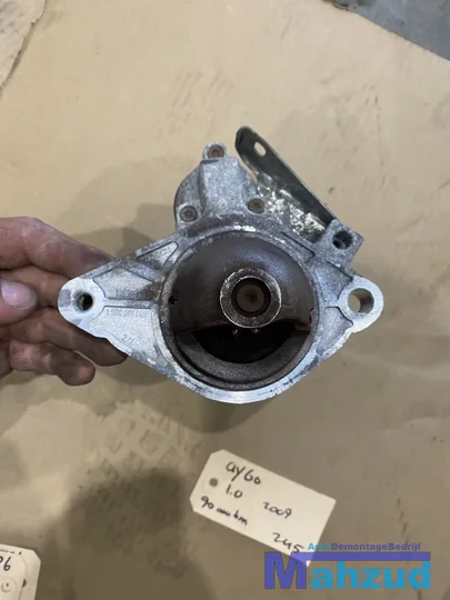 toyota-aygo-c1-107-yaris-10-startmotor-281000q021d — foto 4