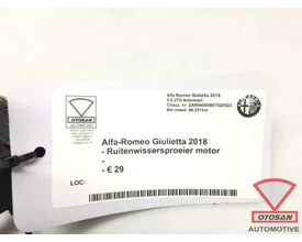 alfa-romeo-giulietta-2018-ruitenwissersproeier-motor — foto 3