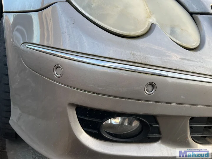 mercedes-clk-w209-bruin-brons-c723-voorbumper-20022009 — foto 5