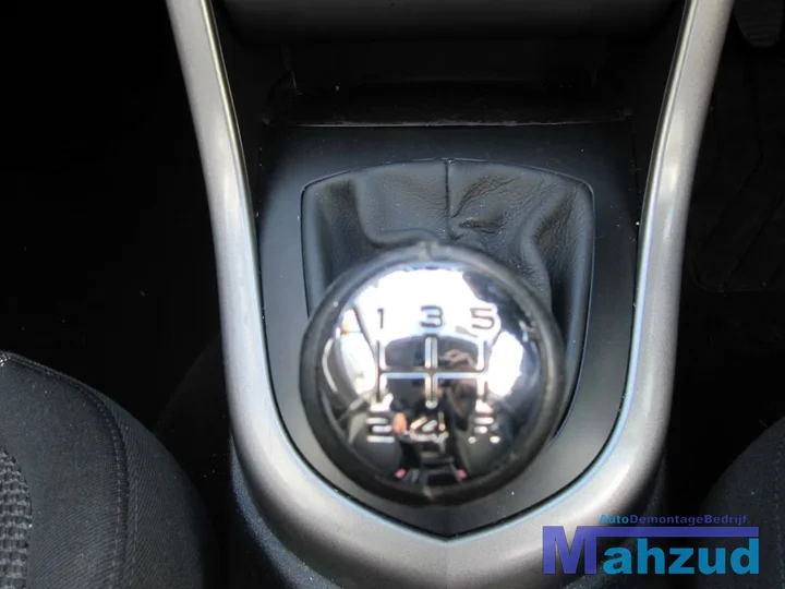 2008-peugeot-308-16-16v-demontage-sloop-186 — foto 10