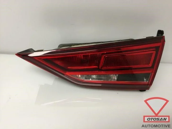audi-a3-8v-facelift-sedan-achterlicht-rechts-binnen-8v594507