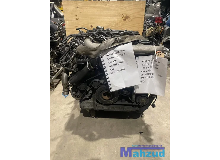AUDI A4 A5 3.0 TDI V6 QUATTRO MOTORBLOK CAP MOTOR