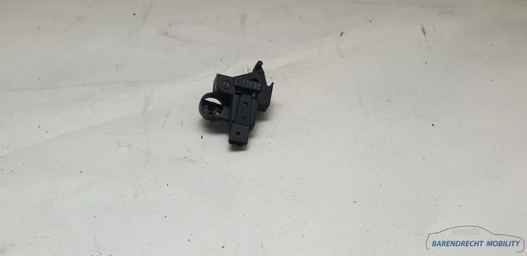 microswitch-w209-cabriodak-clk-mercedes-2098201910 — foto 2