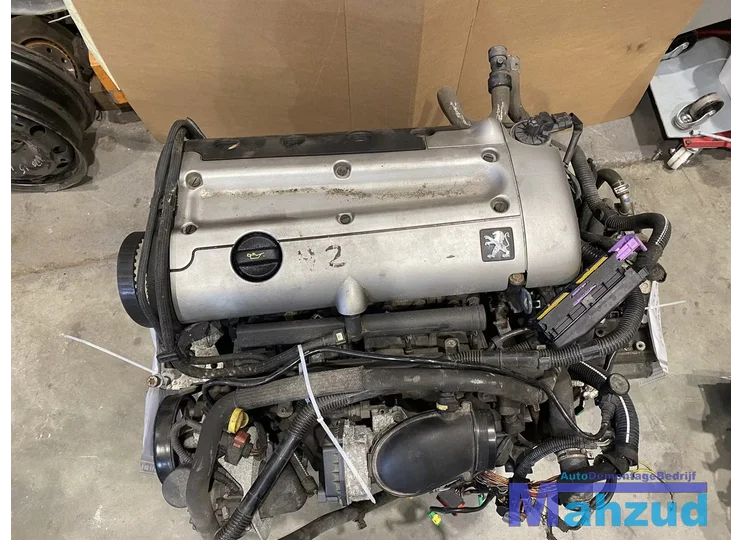 peugeot-307-20-motor-motorblok-rfn-distributie-ketting-gebroken