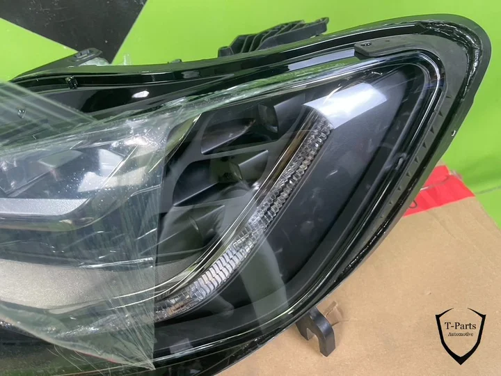 audi-a6-rs6-koplamp-links-4g0941033f — foto 3