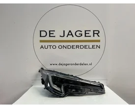 toyota-corolla-e21-led-koplamp-rechts-8111002x10