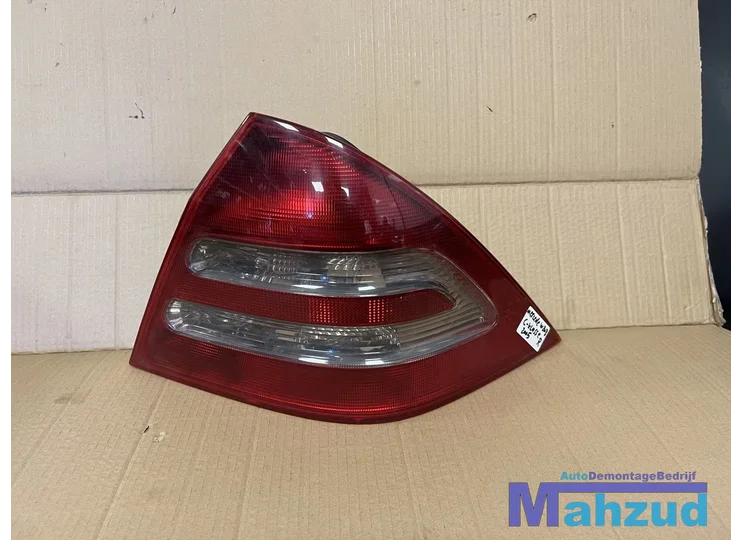Mercedes C KLASSE W203 Rechts achterlicht sedan 2000-2007