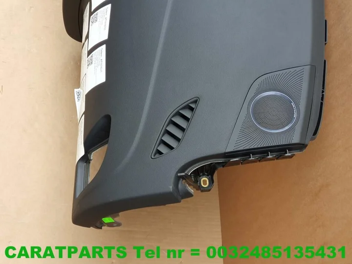 8t1857041f-8t1857003c-8t1857003d-audi-a5-dashboard-a5 — foto 4