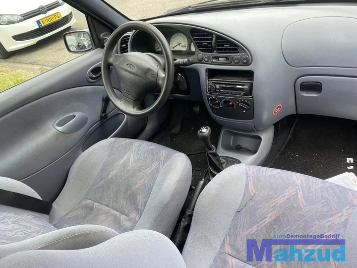 1998-ford-fiesta-4-125i-16v-blauw-dha-dhb-onderdelen — foto 11