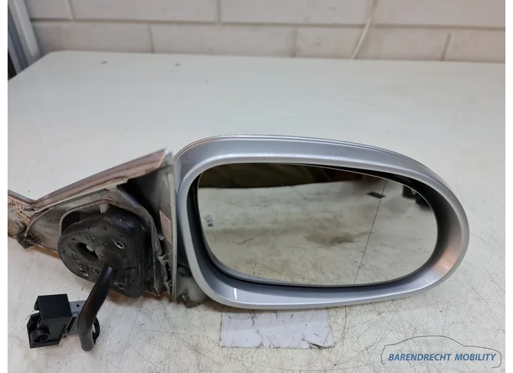 mercedes-a209-c209-w209-clk-klasse-11pins-buitenspiegel-rechts-passagierskant-grijs-zilver-origineel-nette-staat-gebruikt-buiten-spiegel-led-knipperlicht-dimmend-2002-2003-2004-2005-2006-2007-2008-2009-barendrecht-mobility-service