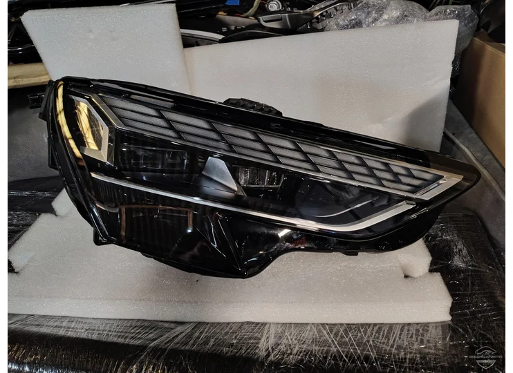 Audi A3 8Y Facelift 2024+ Matrix Koplamp Rechts 8Y0941036H