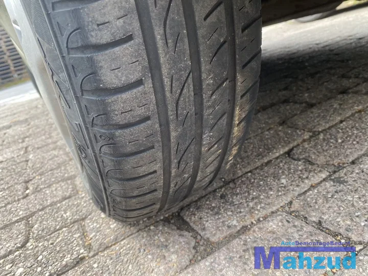 toyota-yaris-verso-13-16v-2nzfe-583-onderdelen-demontage — foto 28