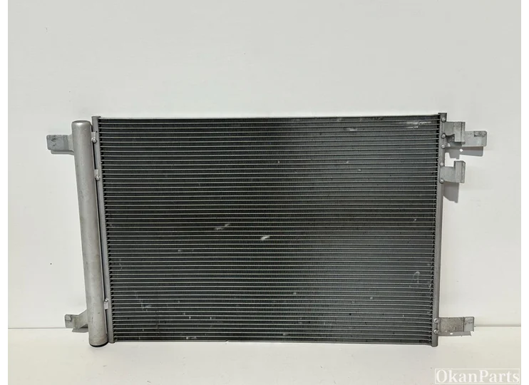 Audi Volkswagen Skoda Seat Airco Condensor 5Q0816411BD
