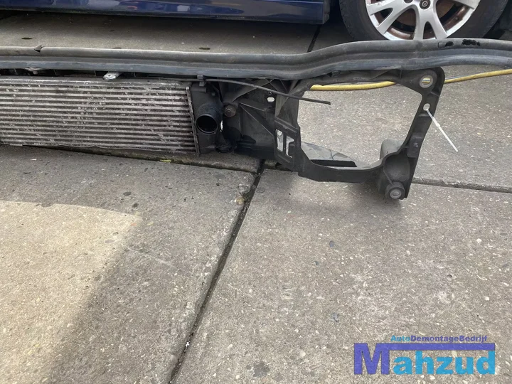 renault-trafic-opel-vivaro-frontpaneel-19-intercooler — foto 5
