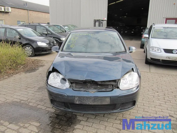 2008-volkswagen-golf-5-16-fsi-demontage-sloop-115 — foto 2