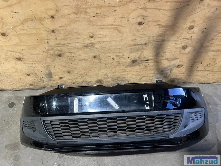 vw-polo-6r-zwart-lc9x-voorbumper-20092013 — foto 2