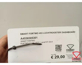 smart-fortwo-453-2015-luchtrooster-dashboard-a4538305301 — foto 3