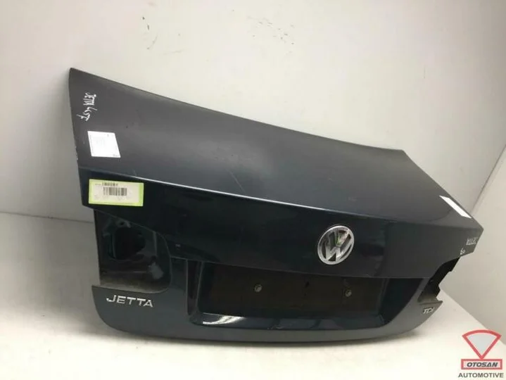 vw-jetta-2005-2010-achterklep-lc5f — foto 2