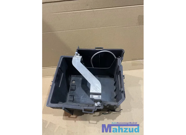 MINI COOPER ONE R50 R52 R53 accubak accubakhouder 2001-2008